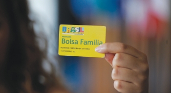 143 mil voltam a utilizar o bolsa família e 525 mil estão na fila